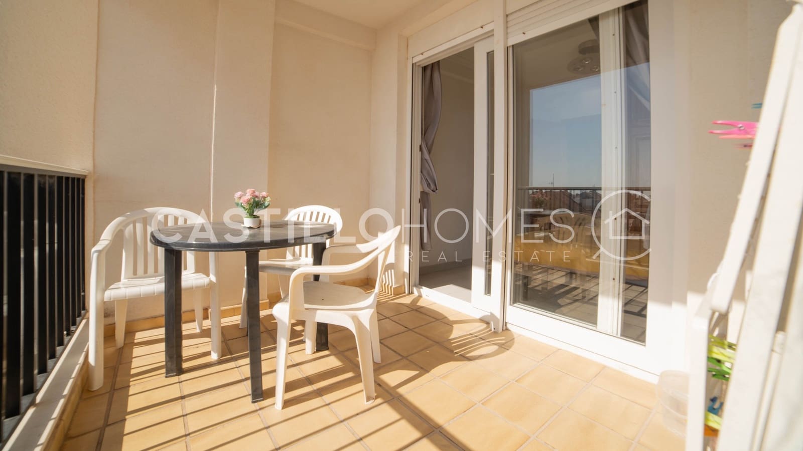 1 camera da letto Attico in vendita in Torrevieja con piscina - 149.900 € (Rif: 9973649)
