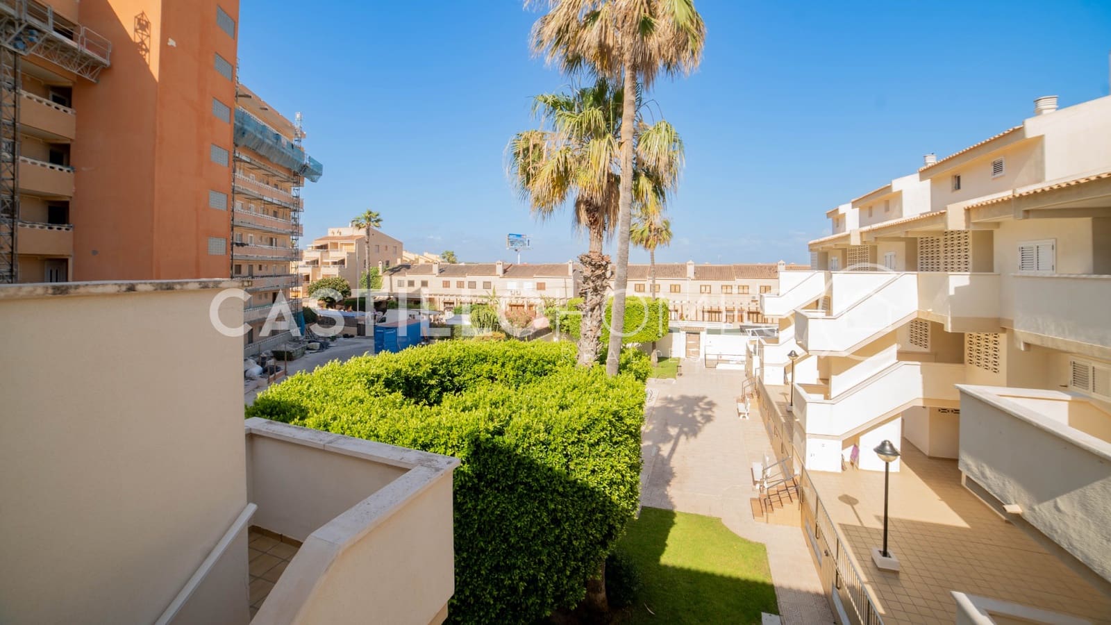 1 camera da letto Attico in vendita in Torrevieja con piscina - 149.900 € (Rif: 9973649)