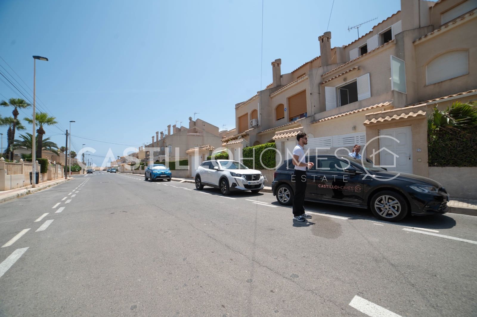 3 soverom Hus til salgs i Torrevieja med svømmebasseng - € 319 000 (Ref: 9973655)