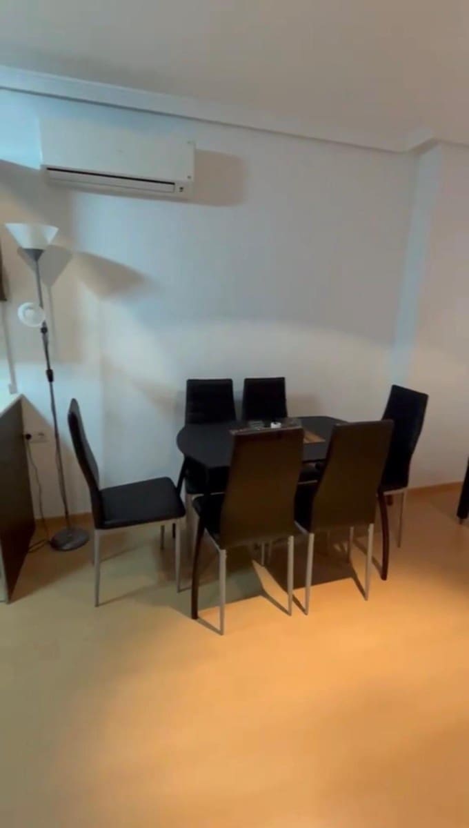 2 bedroom Apartment for sale in Torrevieja with pool - € 129,900 (Ref: 9973656)