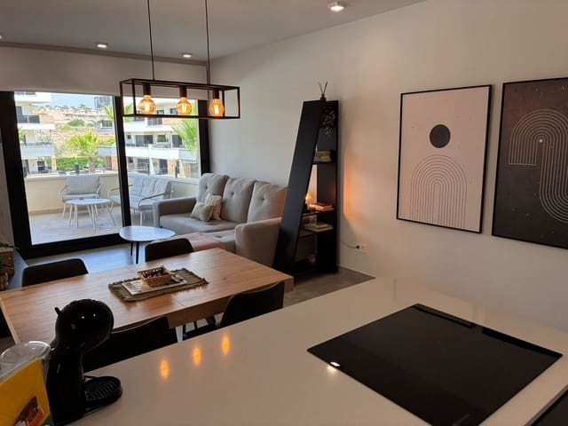 Apartamento de 2 habitaciones en Los Altos en venta con piscina garaje - 289.000 € (Ref: 9973657)