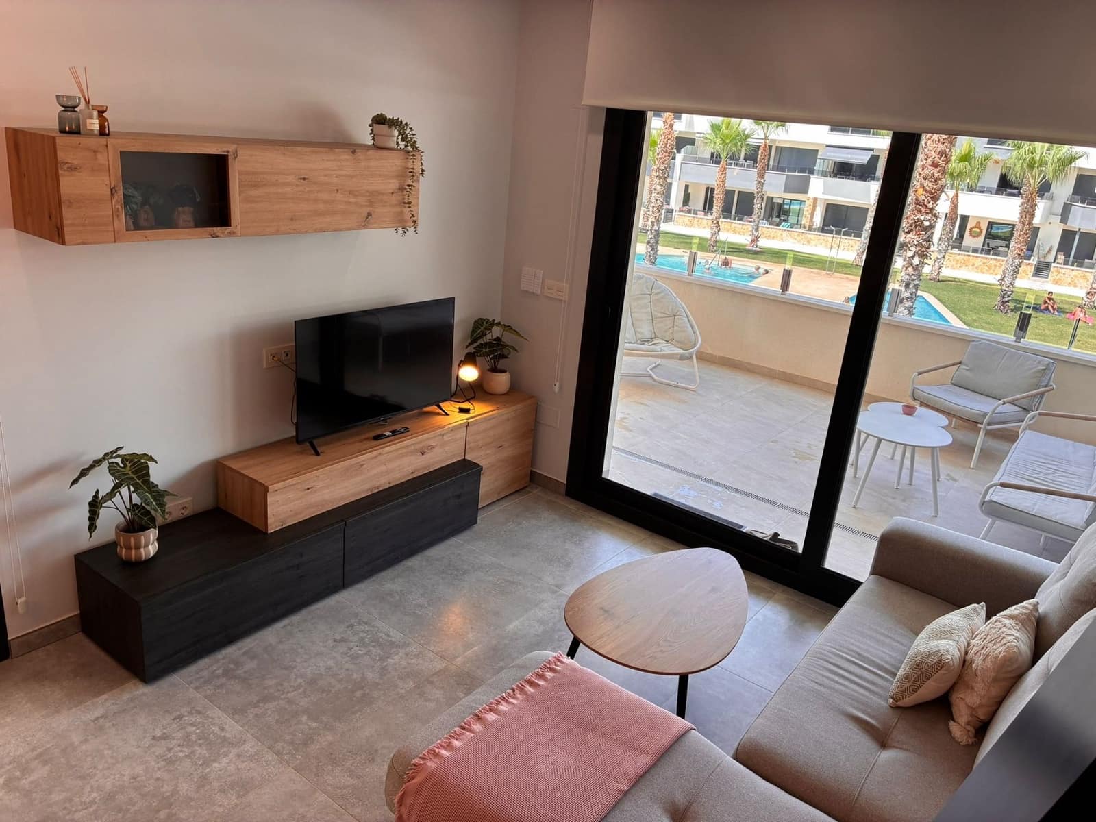 Apartamento de 2 habitaciones en Los Altos en venta con piscina garaje - 289.000 € (Ref: 9973657)