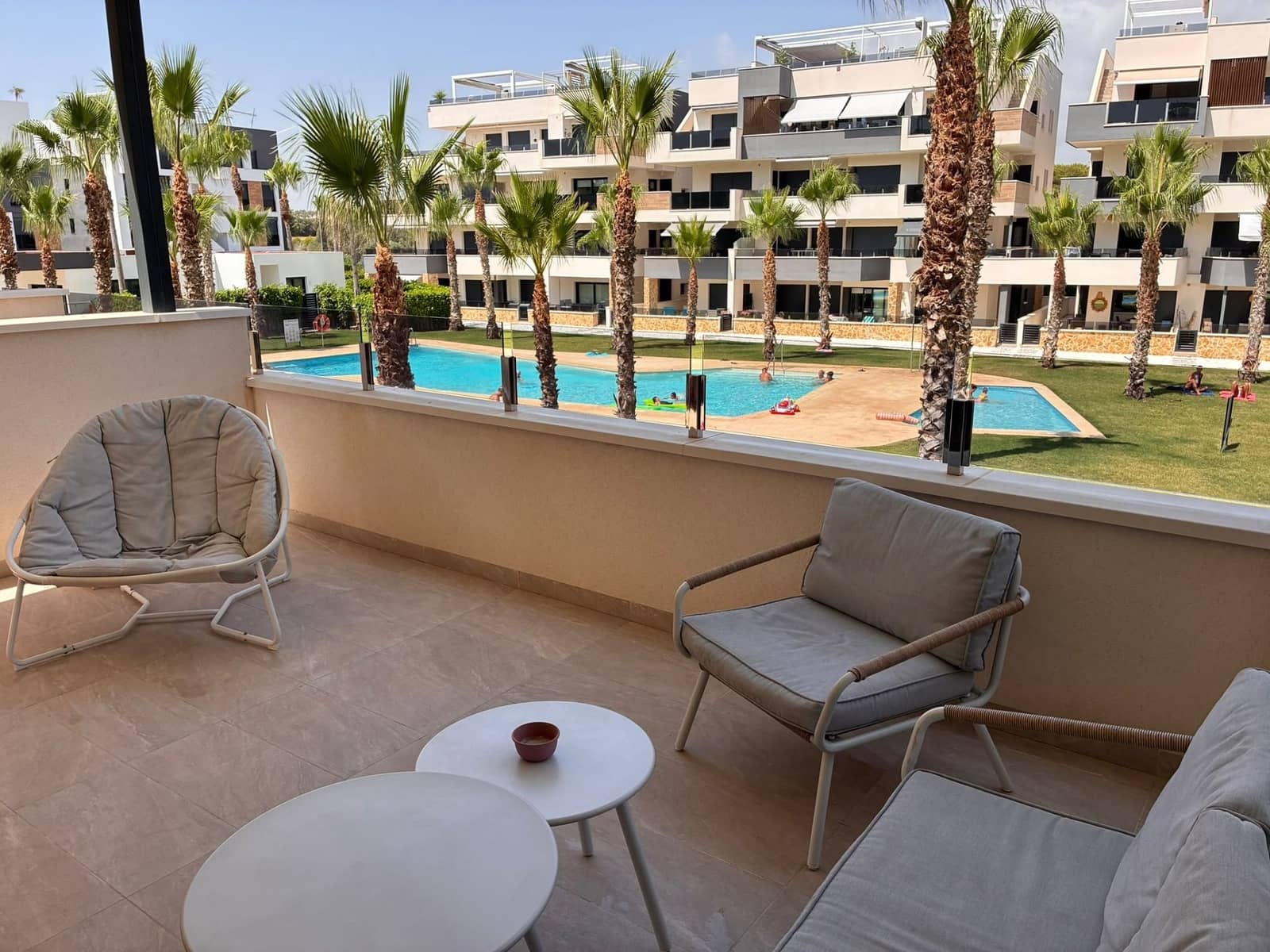 Apartamento de 2 habitaciones en Los Altos en venta con piscina garaje - 289.000 € (Ref: 9973657)