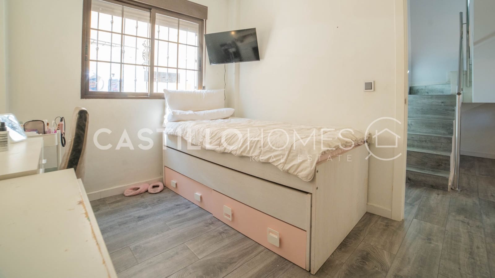 3 soverom Hus til salgs i Torrevieja med svømmebasseng - € 299 000 (Ref: 9973658)