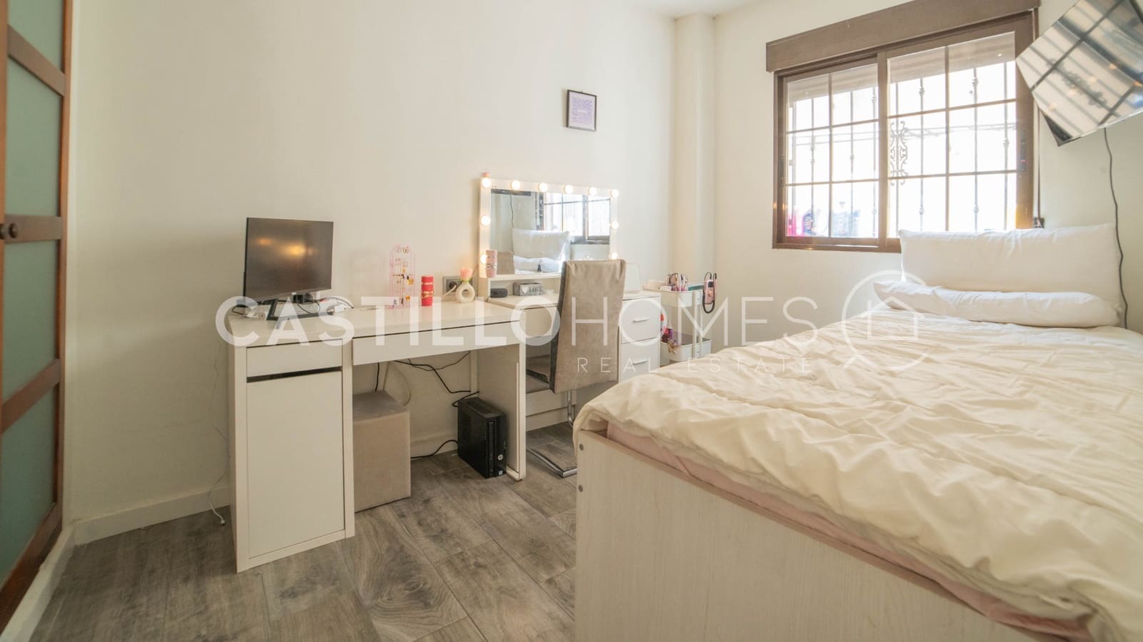 3 soverom Hus til salgs i Torrevieja med svømmebasseng - € 299 000 (Ref: 9973658)