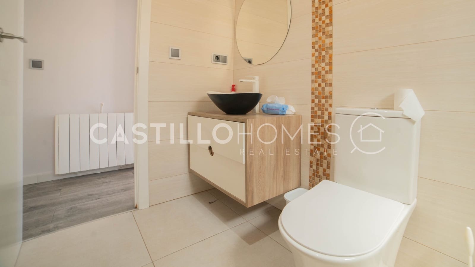 3 soverom Hus til salgs i Torrevieja med svømmebasseng - € 299 000 (Ref: 9973658)