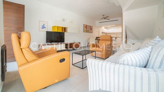 4 sypialnia Dom na sprzedaż w Torrevieja z garażem - 495 000 € (Ref: 9973661)