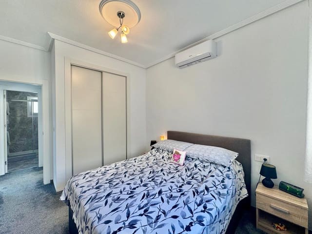 2 sypialnia Willa na sprzedaż w Orihuela Costa, Orihuela z basenem garażem - 245 000 € (Ref: 9975833)