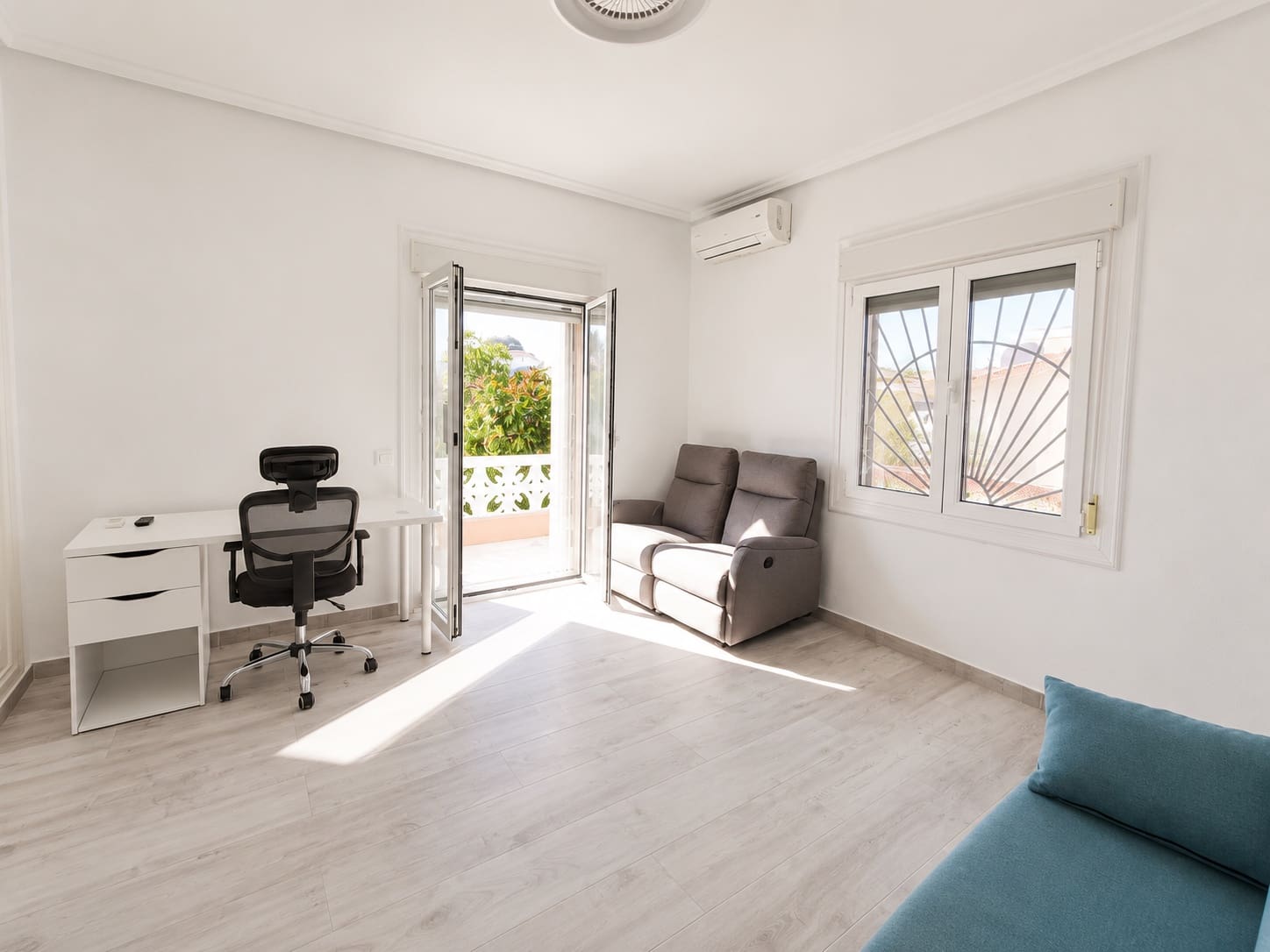 3 soveværelse Villa til salg i Ciudad Quesada med swimmingpool - € 394.999 (Ref: 9981078)