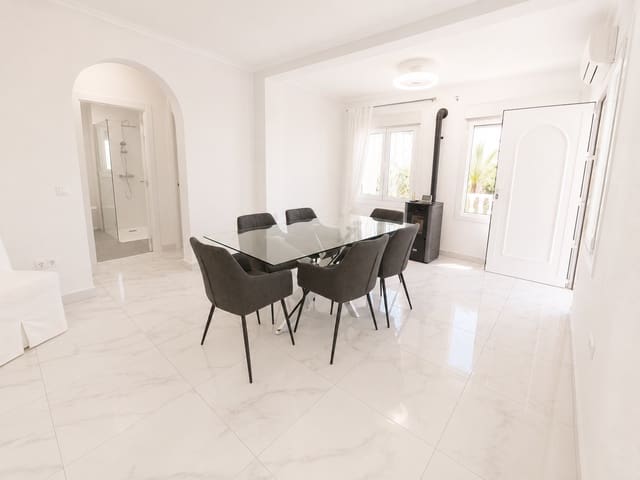3 soveværelse Villa til salg i Ciudad Quesada, Rojales med swimmingpool - € 394.999 (Ref: 9981078)
