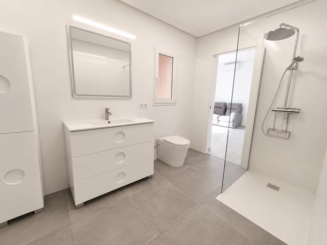 3 soveværelse Villa til salg i Ciudad Quesada, Rojales med swimmingpool - € 394.999 (Ref: 9981078)