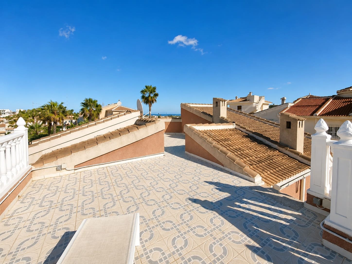3 soveværelse Villa til salg i Ciudad Quesada med swimmingpool - € 394.999 (Ref: 9981078)