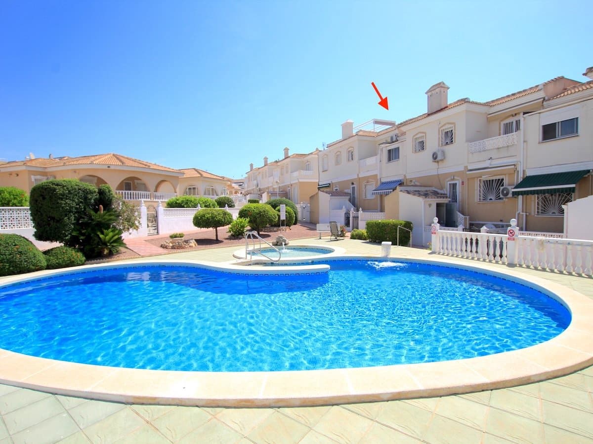Casa de 2 habitaciones en Monte Azul en venta - 185.000 € (Ref: 9981079)