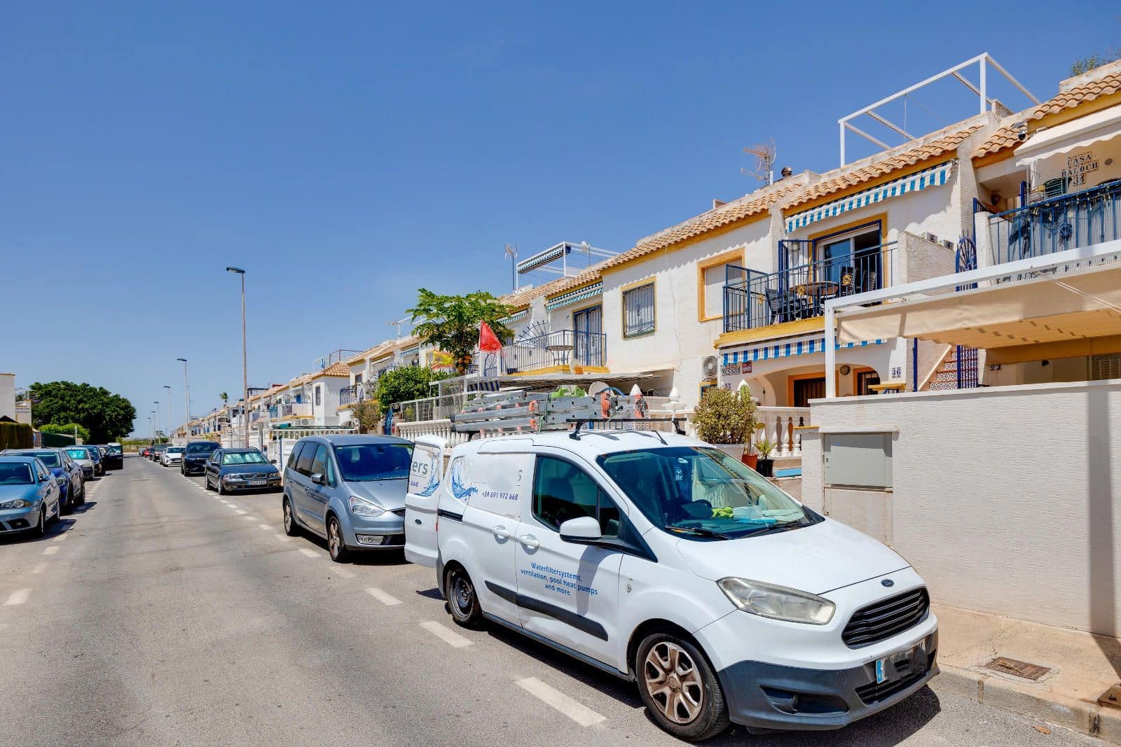 2 soverom Bungalow til salgs i Torrevieja med svømmebasseng - € 144 969 (Ref: 9981082)