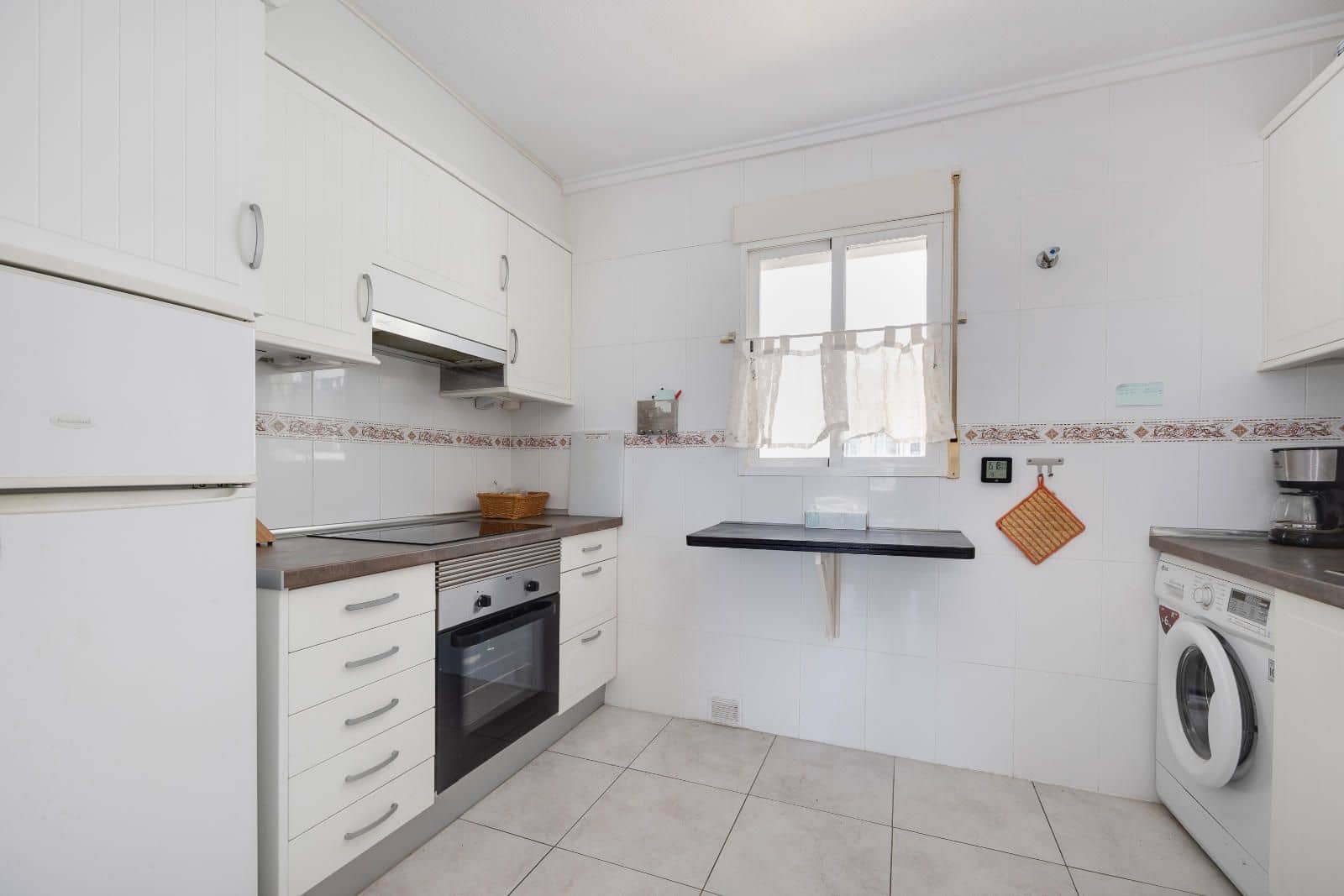 2 soverom Bungalow til salgs i Torrevieja med svømmebasseng - € 144 969 (Ref: 9981082)