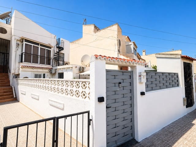 2 soverom Leilighet til salgs i El Chaparral, Torrevieja med svømmebasseng - € 139 995 (Ref: 9984004)