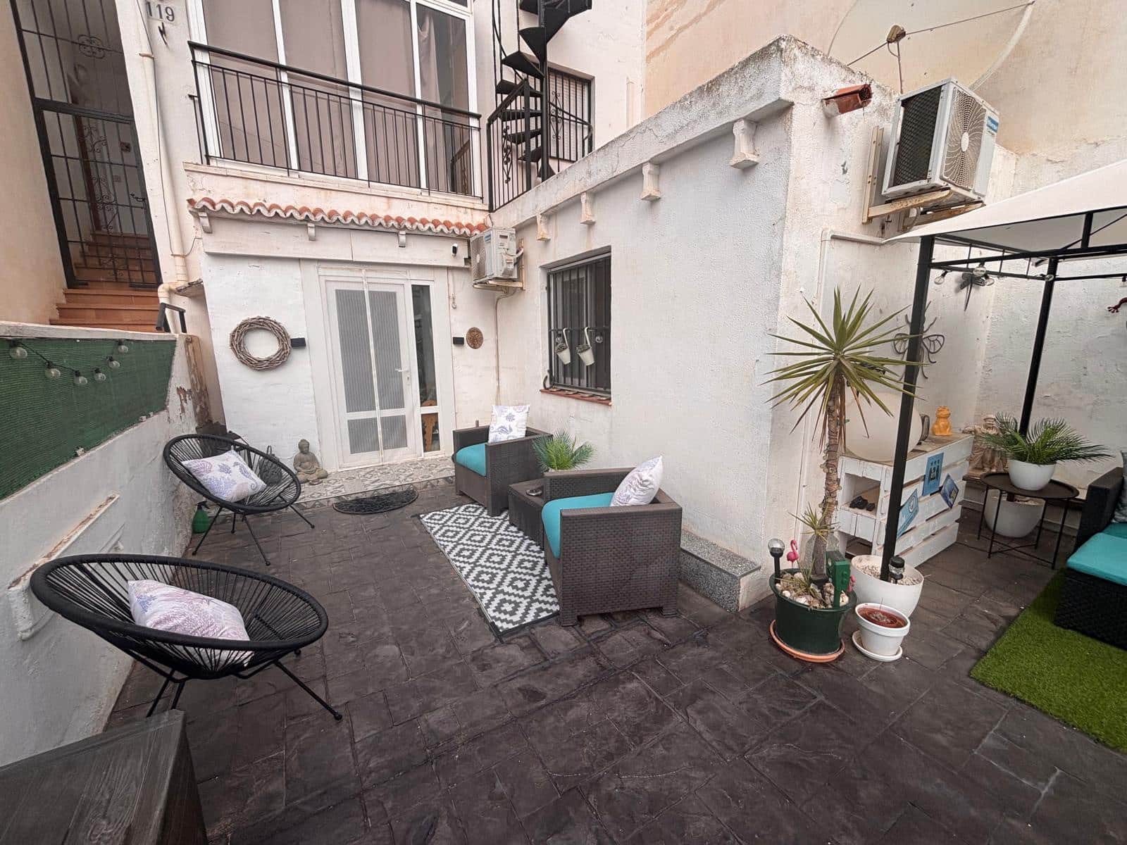 2 soverom Leilighet til salgs i El Chaparral med svømmebasseng - € 139 995 (Ref: 9984004)