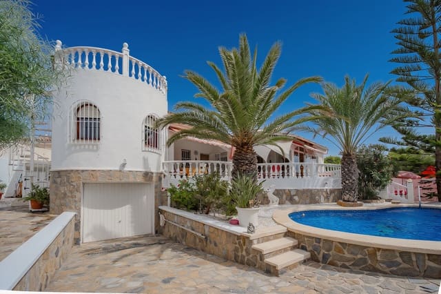 3 slaapkamer Villa te koop in Ciudad Quesada, Rojales met zwembad garage - € 385.000 (Ref: 9989451)
