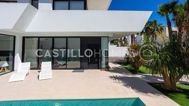 4 soveværelse Byhus til salg i Rojales med swimmingpool garage - € 629.000 (Ref: 9991976)