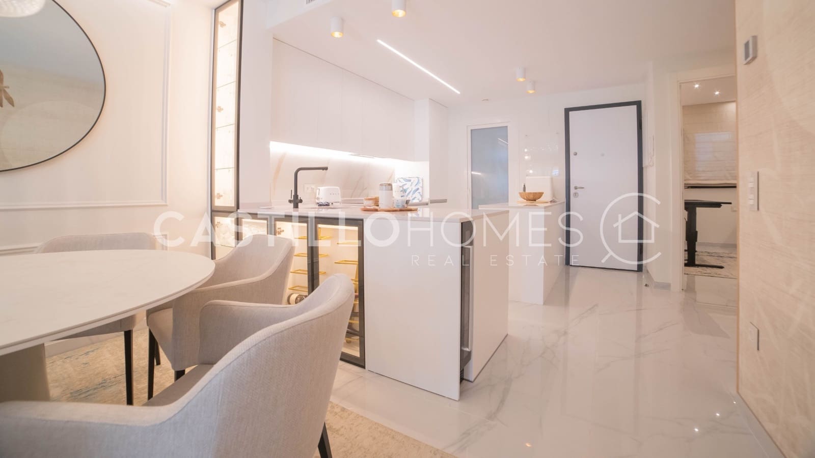 2 sypialnia Apartament na sprzedaż w Orihuela Costa z basenem garażem - 550 000 € (Ref: 9991978)