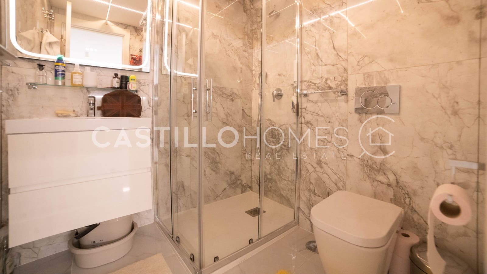 2 sypialnia Apartament na sprzedaż w Orihuela Costa z basenem garażem - 550 000 € (Ref: 9991978)