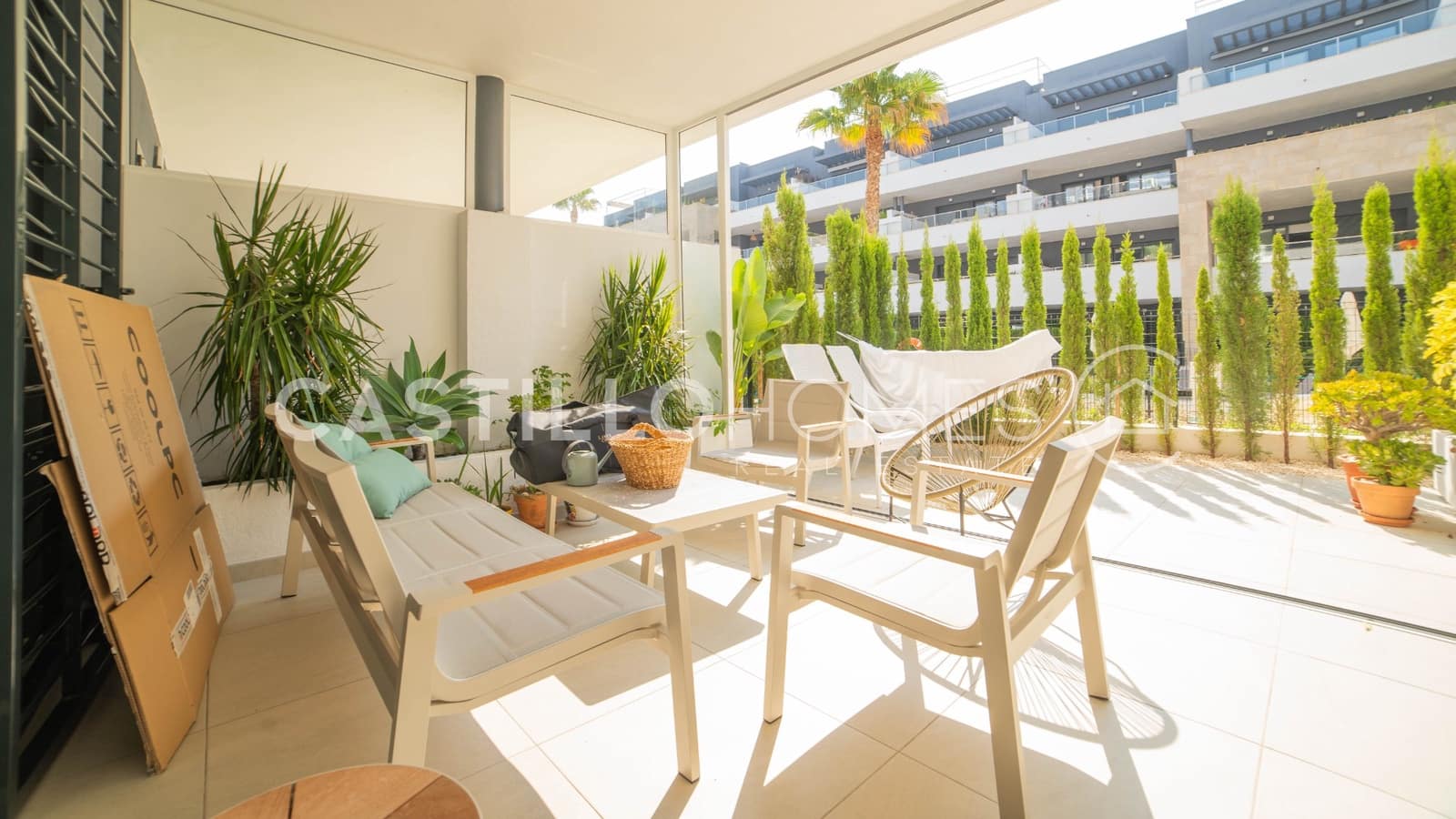 2 sypialnia Apartament na sprzedaż w Orihuela Costa z basenem garażem - 550 000 € (Ref: 9991978)