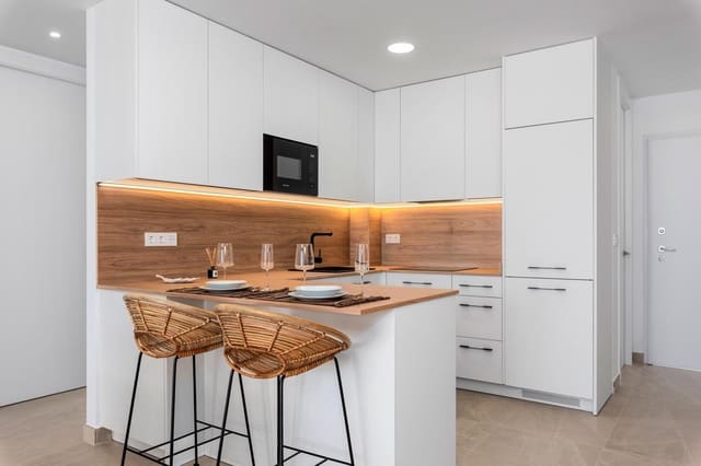 3 quarto Penthouse para venda em Benijófar com piscina - 425 000 € (Ref: 9991982)