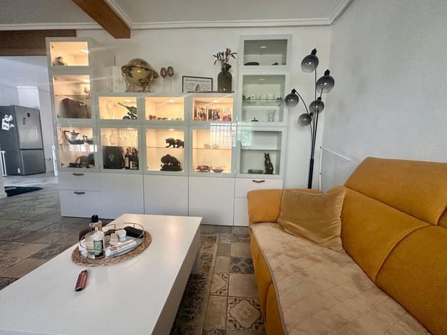 3 Zimmer Villa zu verkaufen in Algorfa mit Pool - 296.000 € (Ref: 9994500)