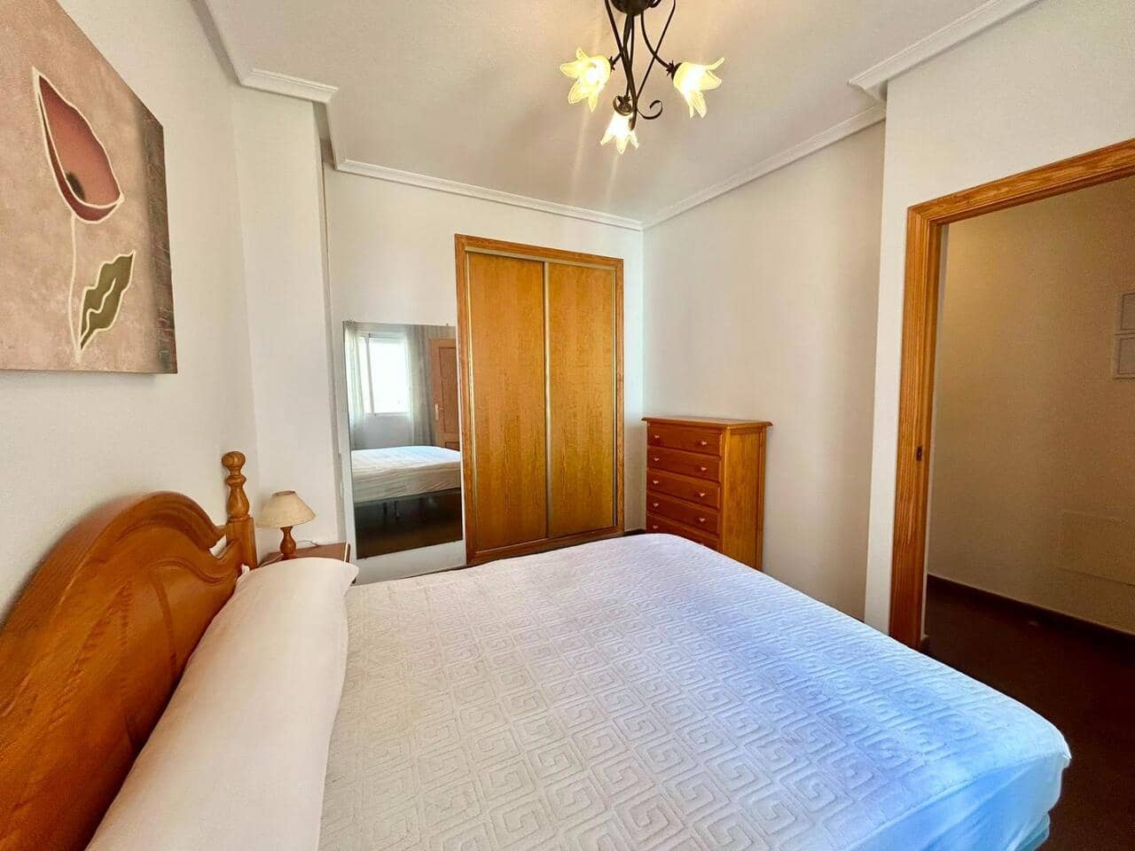 1 sovrum Lägenhet till salu i Torrevieja - 119 000 € (Ref: 9999332)