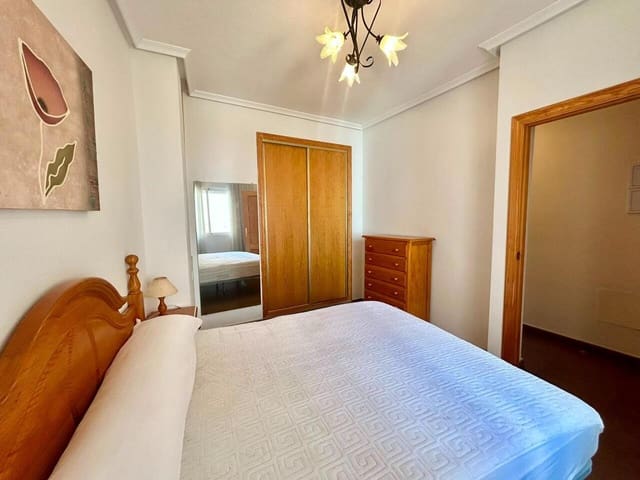 1 sovrum Lägenhet till salu i Torrevieja - 119 000 € (Ref: 9999332)