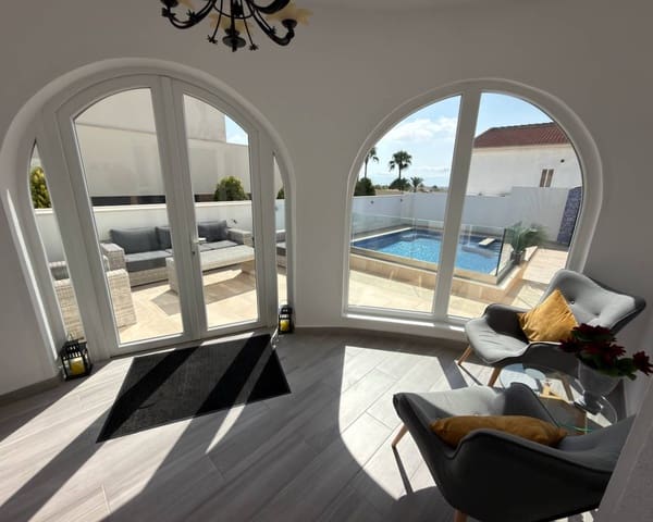 3 slaapkamer Villa te koop in Ciudad Quesada, Rojales met zwembad garage - € 595.995 (Ref: 9999334)