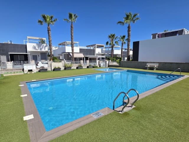 2 bedroom Bungalow for sale in Rojales with pool garage - € 254,000 (Ref: 9999335)