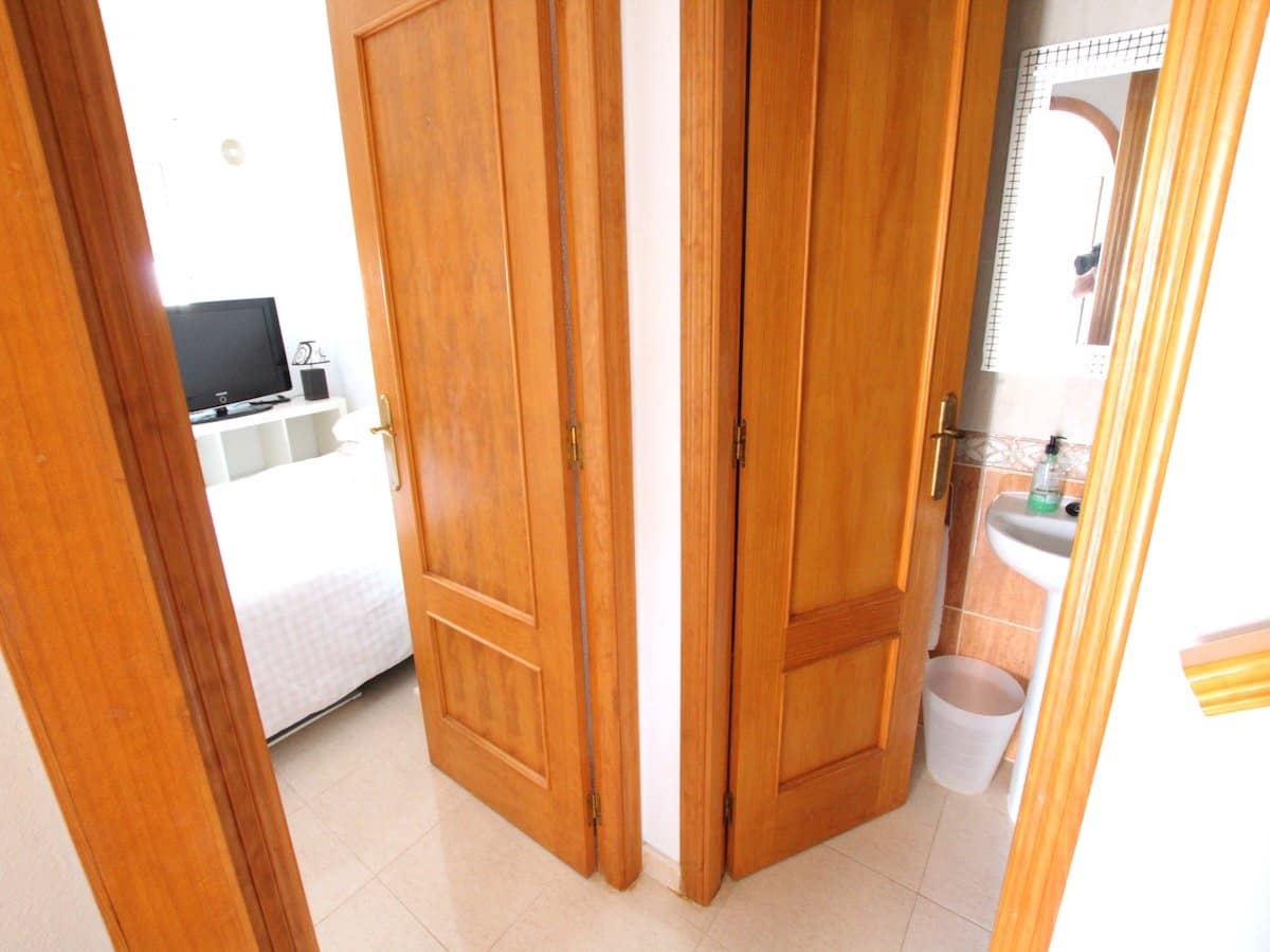 Casa de 3 habitaciones en Cabo Roig en venta con piscina garaje - 229.000 € (Ref: 9999337)