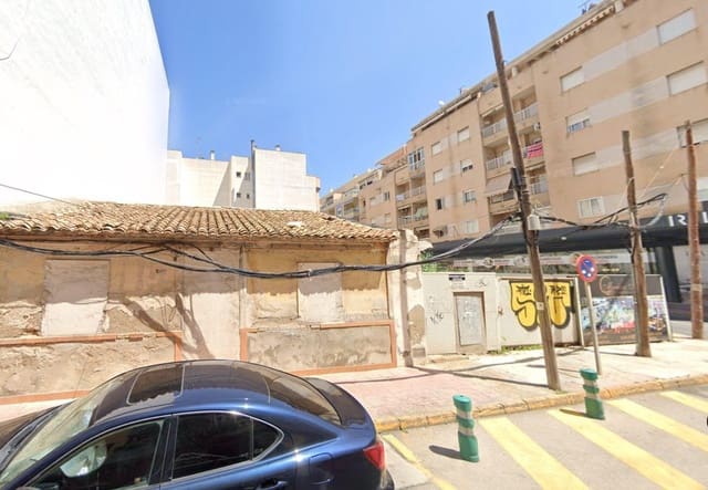 Tomt till salu i Torrevieja - 1 500 000 € (Ref: 9999338)