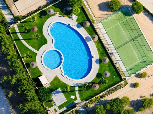 6 sovrum Radhus till salu i Orihuela Costa, Orihuela med pool garage - 280 000 € (Ref: 9999342)