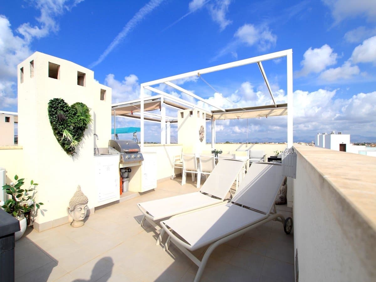 3 soveværelse Byhus til salg i Benijofar med swimmingpool - € 325.000 (Ref: 9999346)