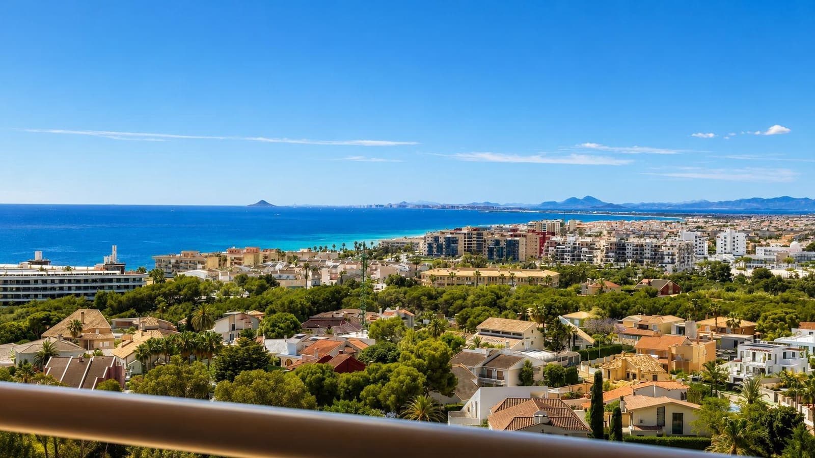 2 soverom Leilighet til salgs i Orihuela Costa med svømmebasseng garasje - € 295 000 (Ref: 9999348)