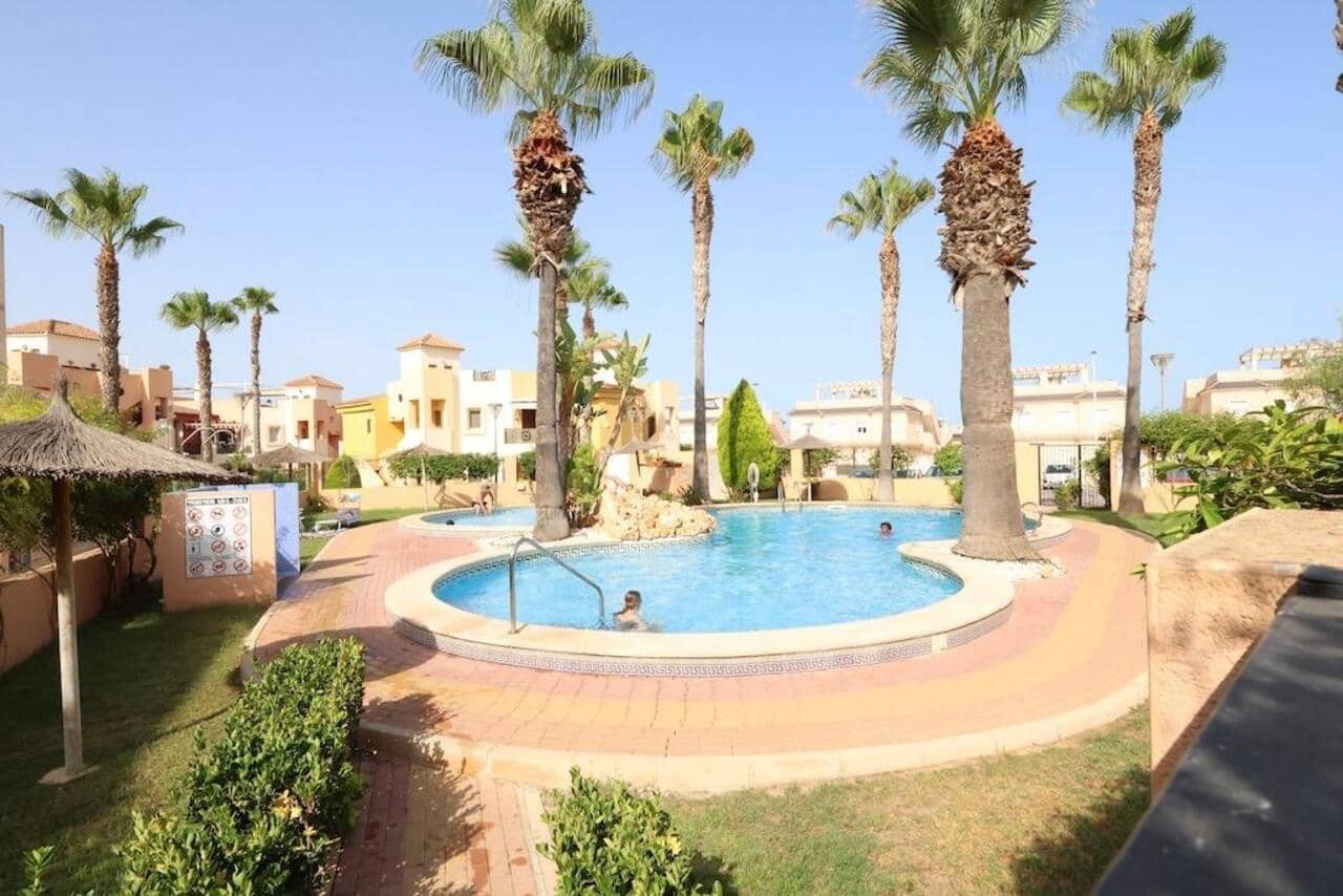 2 sovrum Bungalow till salu i Torrevieja med pool - 200 000 € (Ref: 9999350)