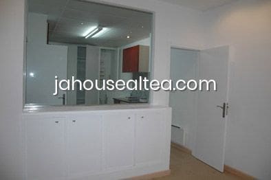 Commercial for sale in Altea with garage - € 450,000 (Ref: 4792506)