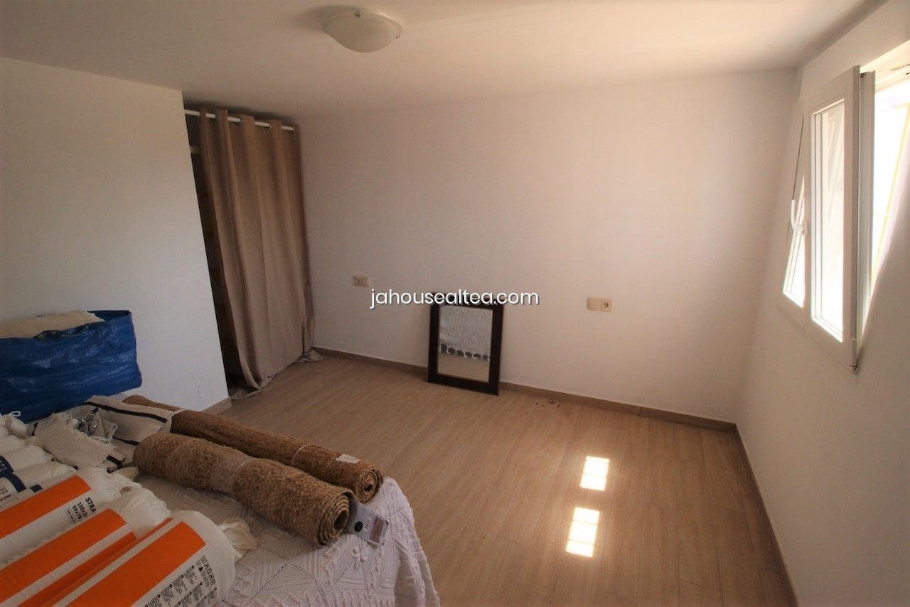 4 chambre Villa/Maison à vendre à La Nucia avec garage - 380 000 € (Ref: 7632319)