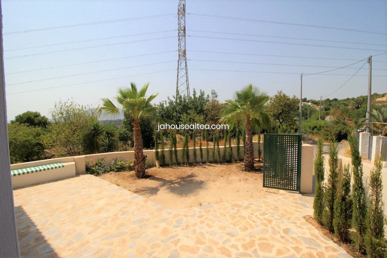 4 chambre Villa/Maison à vendre à La Nucia avec garage - 380 000 € (Ref: 7632319)