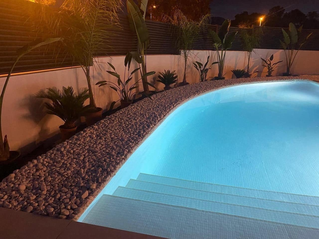 4 bedroom Villa for sale in La Nucia with pool garage - € 1,175,000 (Ref: 8614266)