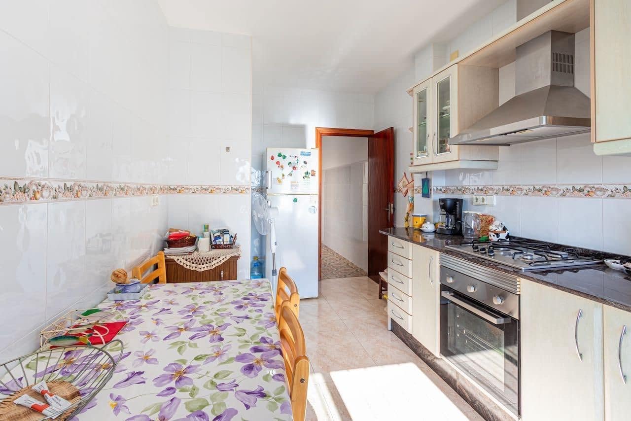 4 sovrum Hus till salu i Altea med garage - 415 000 € (Ref: 8614270)