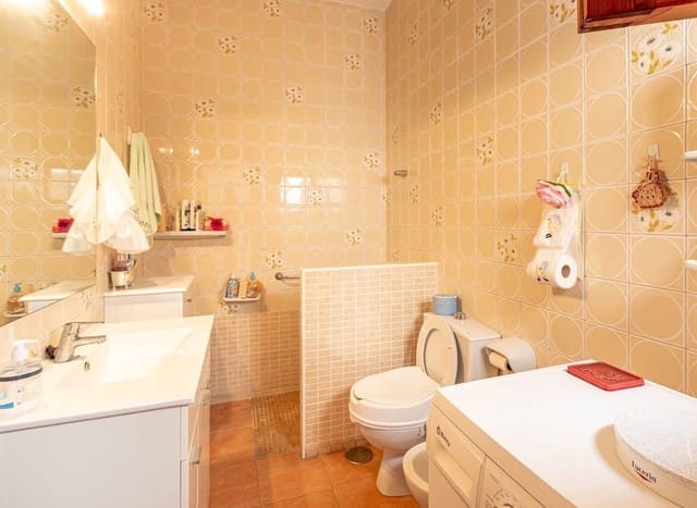 4 bedroom Townhouse for sale in Altea with garage - € 415,000 (Ref: 8614270)