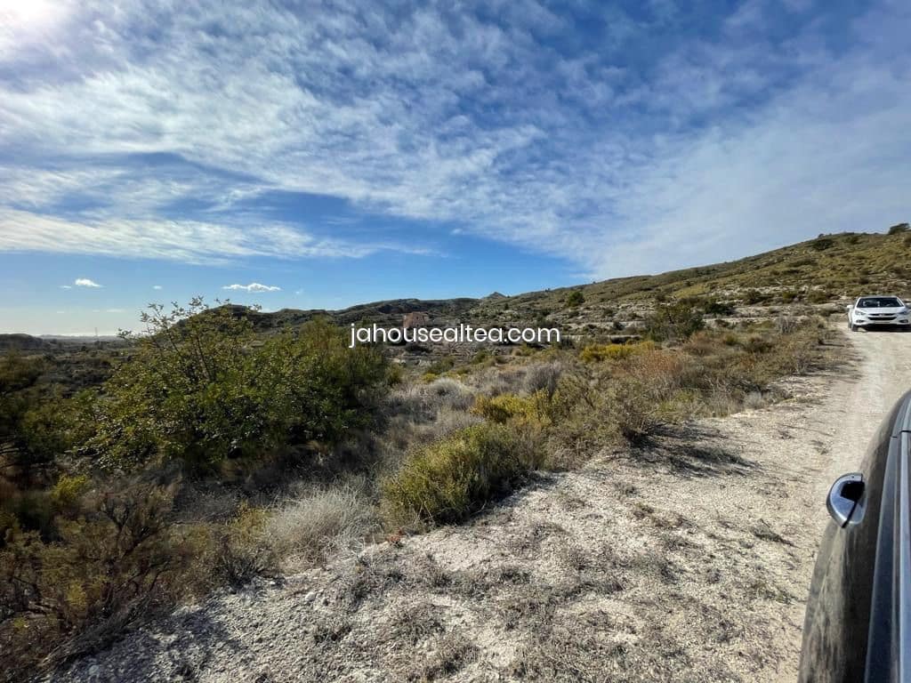 Grunde uden byggetilladelser til salg i Jijona / Xixona - € 320.000 (Ref: 8626481)