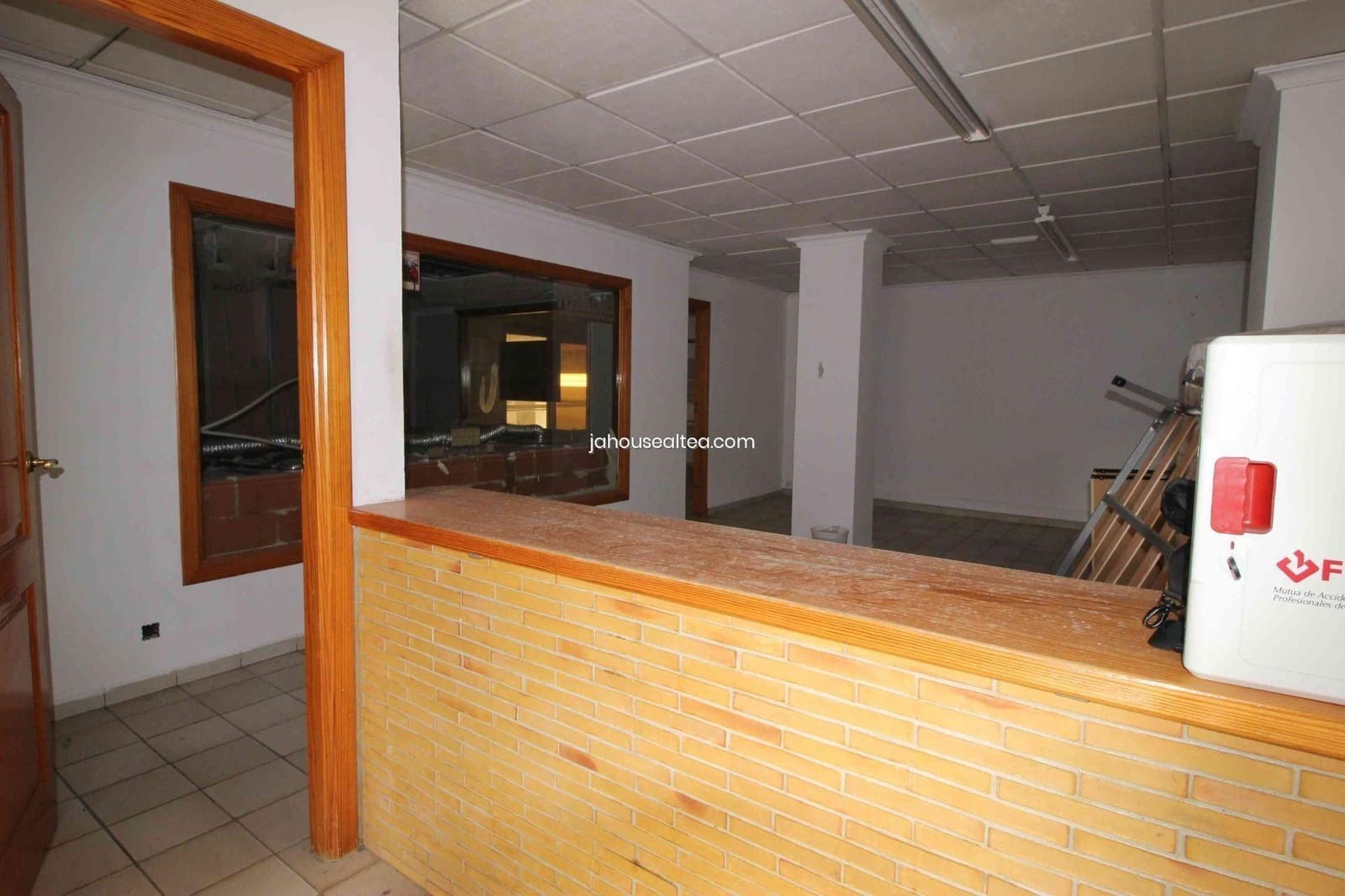 Commerciale in vendita in Altea con garage - 650.000 € (Rif: 8689064)