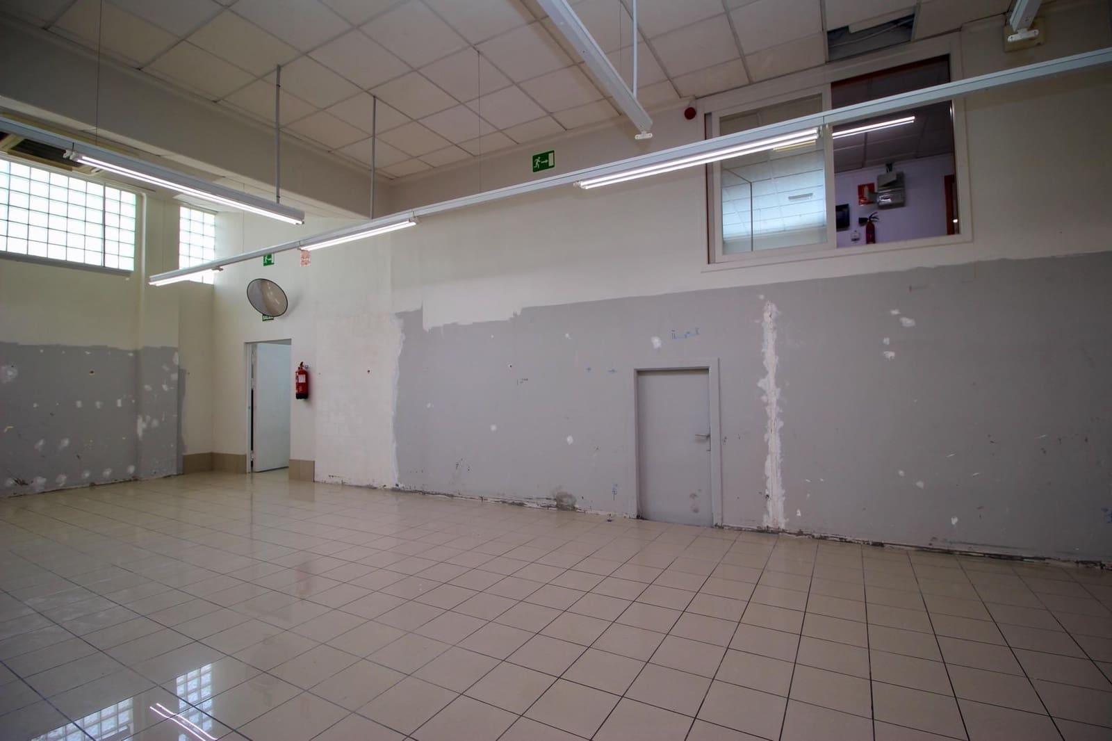 Commerciale in vendita in Altea con garage - 650.000 € (Rif: 8689064)