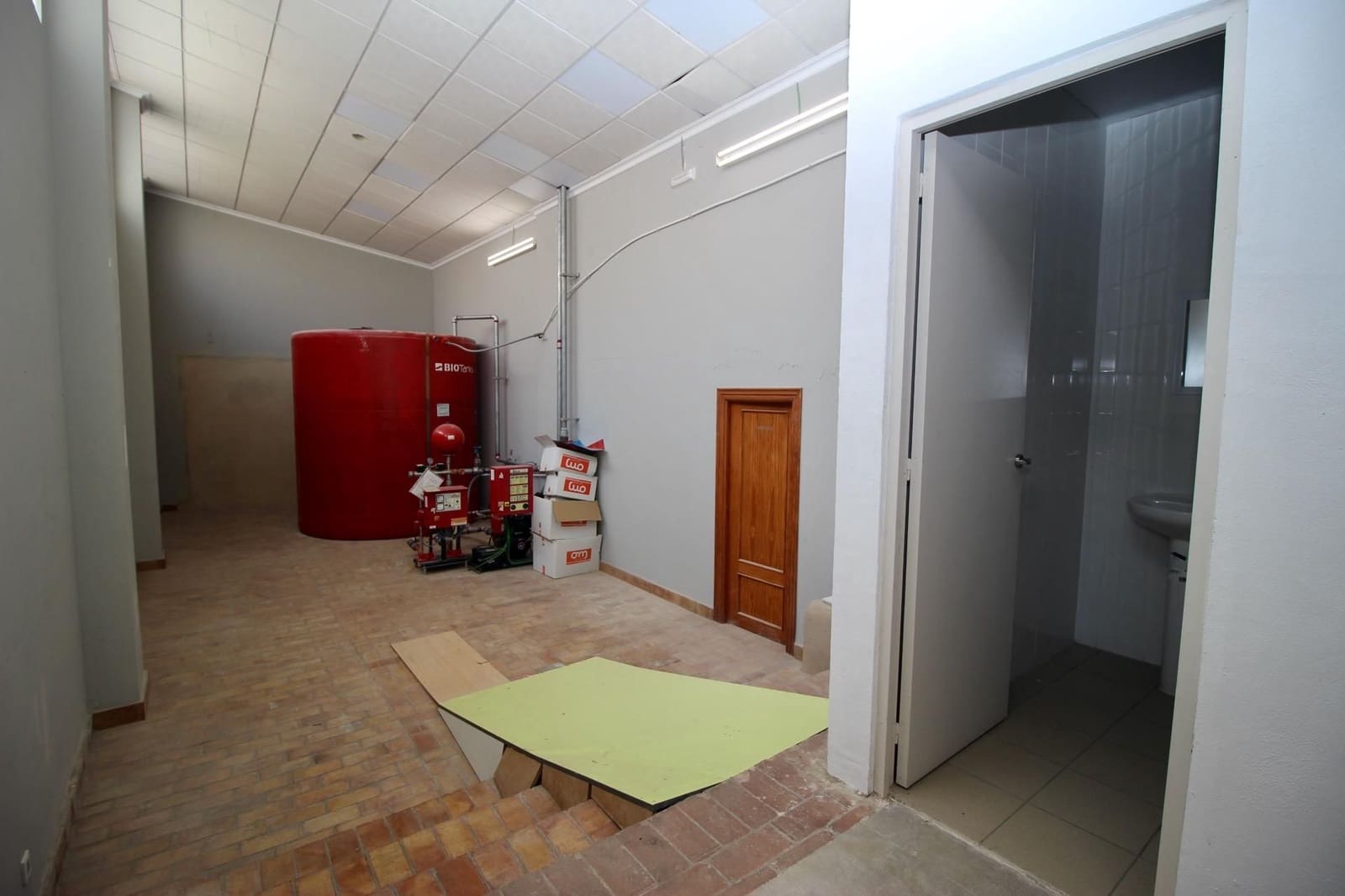 Commerciale in vendita in Altea con garage - 650.000 € (Rif: 8689064)