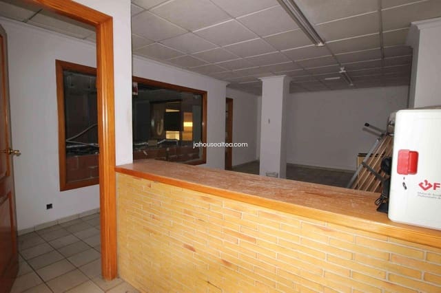Commercial for sale in Altea with garage - € 650,000 (Ref: 8689064)