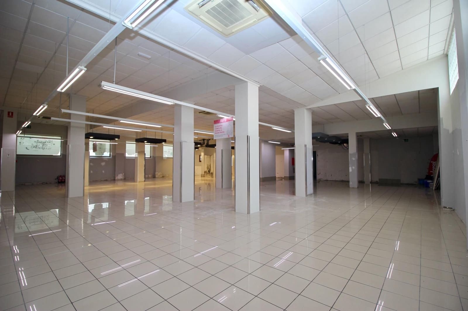 Commerciale in vendita in Altea con garage - 650.000 € (Rif: 8689064)